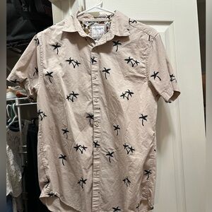 Beige Men’s Short Sleeve Button Up Shirt